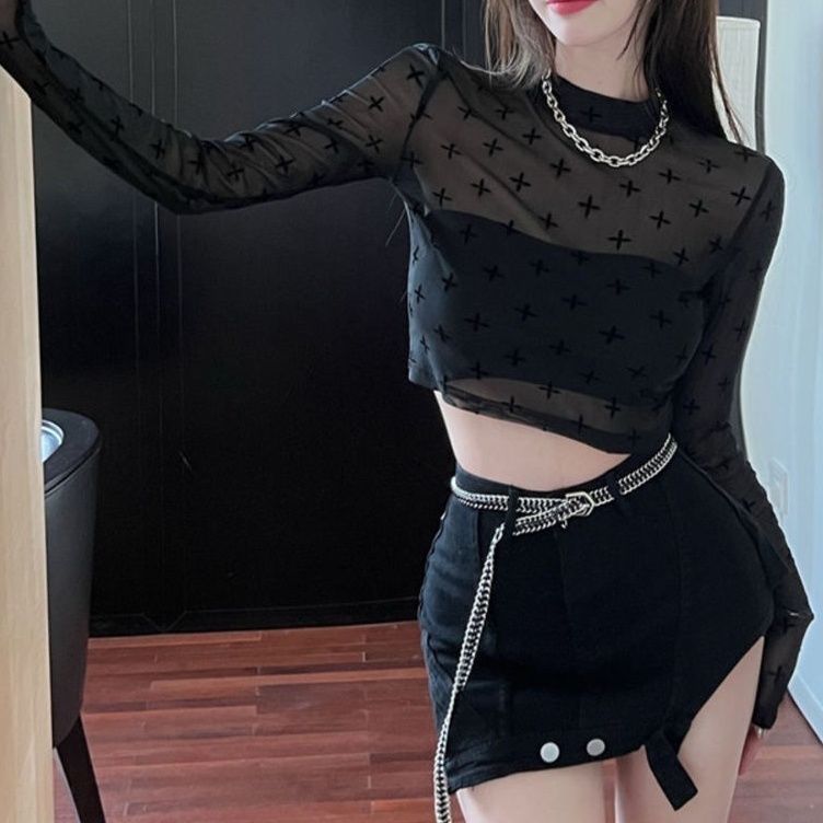 Picture of Short Sun Protection Base Layer Shirt for Women, Spring and Summer Long-Sleeve T-Shirt, Layered with Mesh, Tight-Fitting Inner Wear, Trendy Top, Versatile