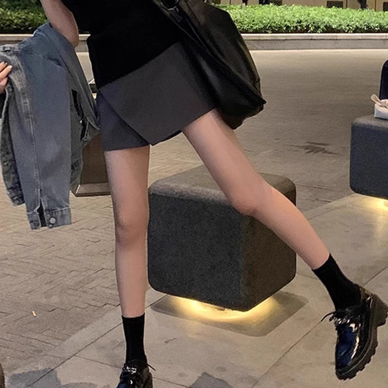 Style Thief Slim-fit Suit Short Culottes 2024 Summer New Arrival Skirt A- line Suit Pants Hot Girls Shorts