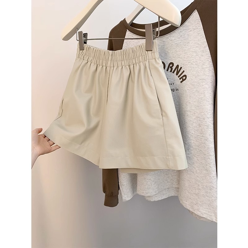 Shorts PU leather women's 2023 autumn and winter New plus size loose wide leg slimming high waist fashion outerwear bottoming boot pants