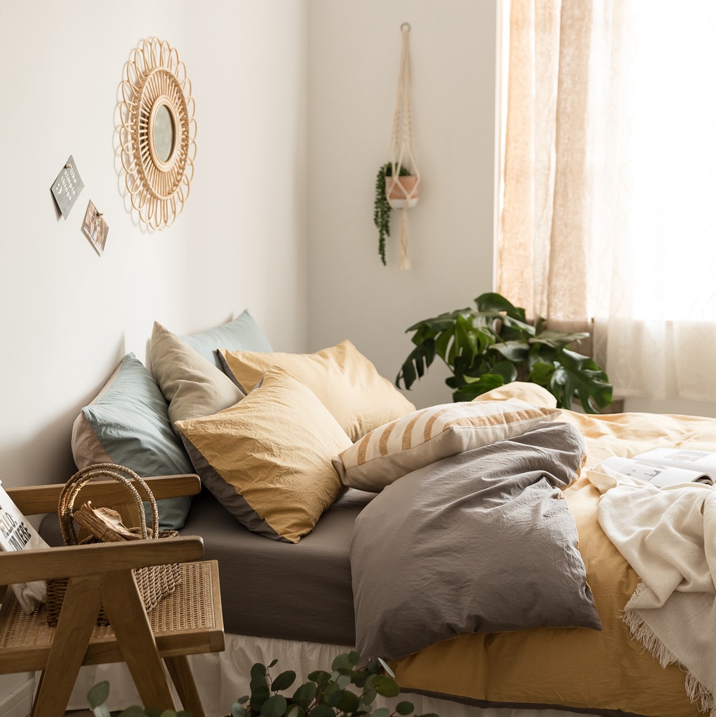 ins style cotton stitching four-piece set autumn and winter solid color student girl bed sheet quilt cover cotton bedding