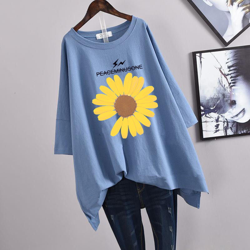 Picture of 100kg Plus Size Women's Summer Leaf Print Casual Slit Mid-Length Short Sleeve T-Shirt Loose Oversized Style