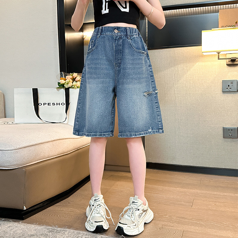 Girls' Shorts Summer 2025 New Big Kids Girls Thin Stylish Mid-Length Children's Summer Knee-Length Denim Shorts
