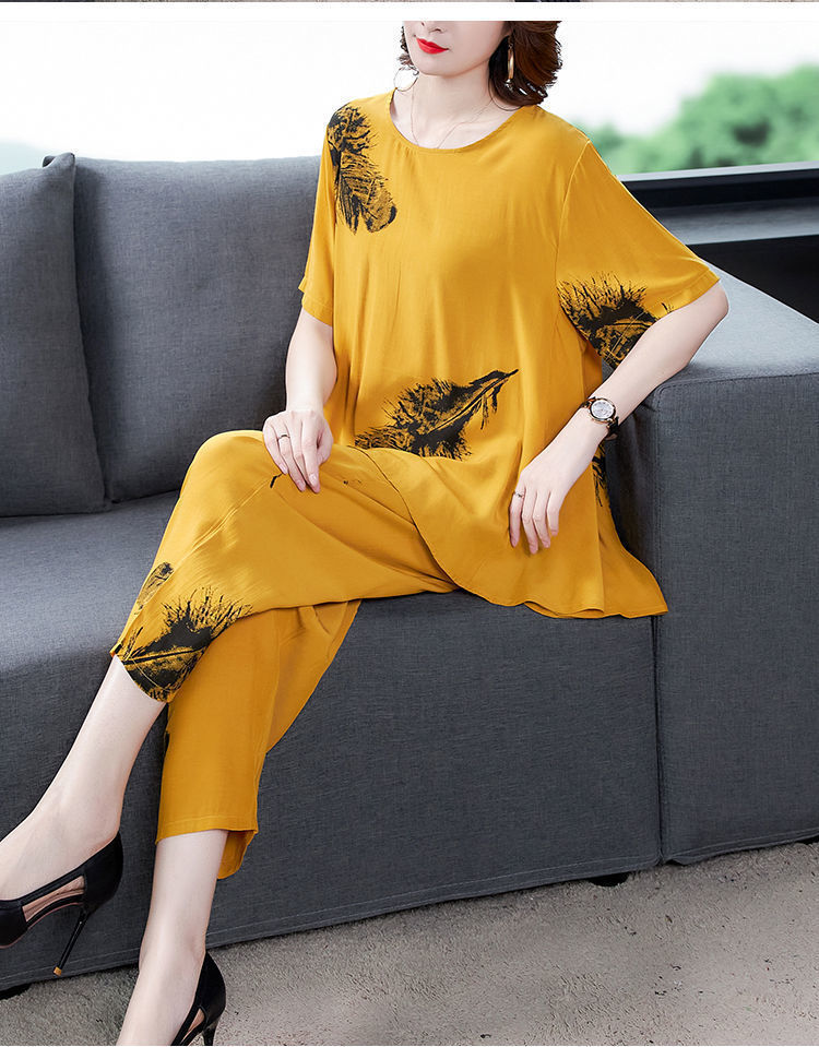 Picture of Middle-aged and elderly women's clothing mother 2021 new large size fashion suit women's summer Western style age-reducing harem pants two-piece set