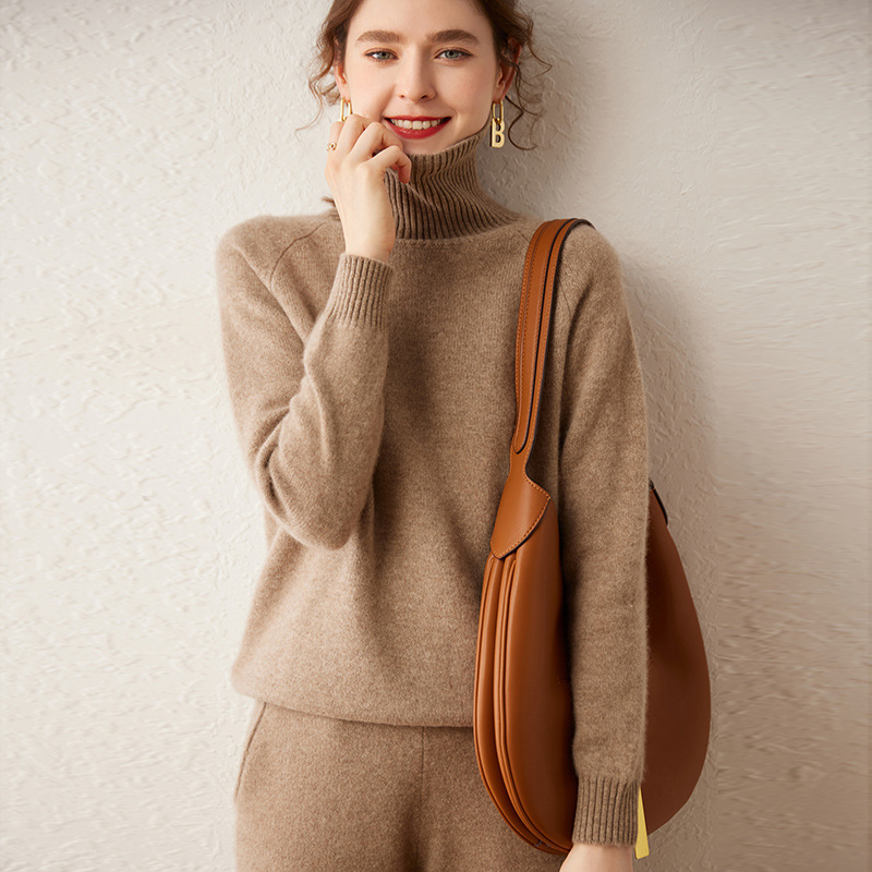 Picture of Autumn and Winter New Cashmere Turtleneck Cashmere Sweater Women's 2024 Loose Thickened Pullover Sweater Wool Knitted Base Shirt