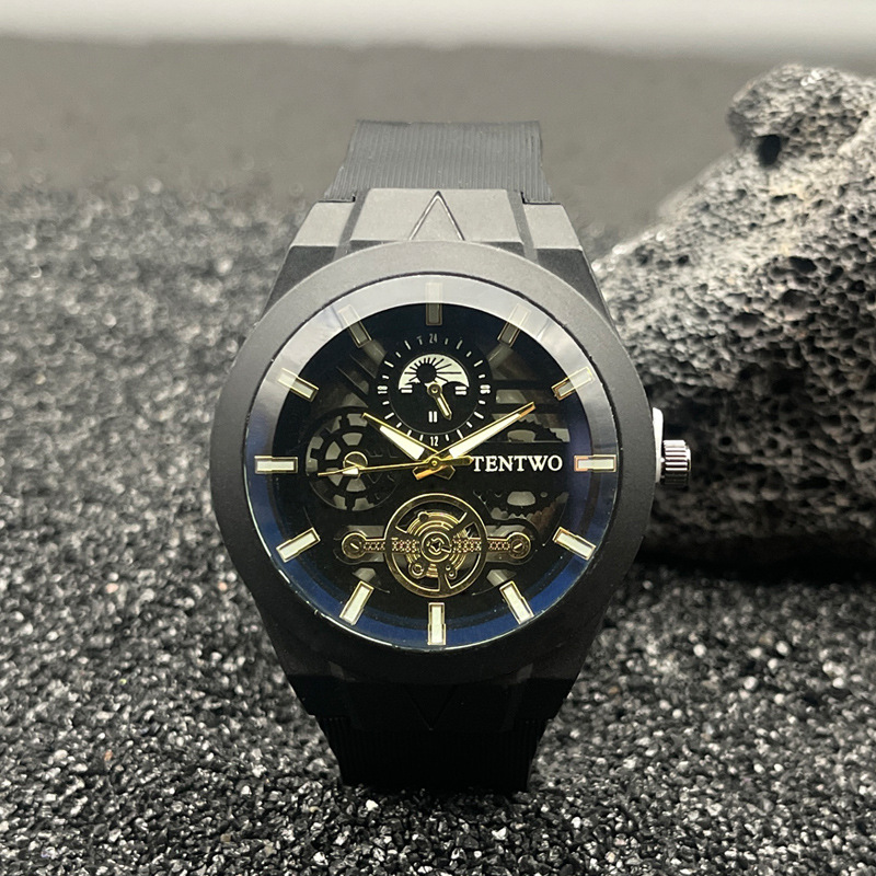 Picture of Cross-border foreign trade new fashion men's watch blue light hollow silicone strap sports quartz watch men's wholesale