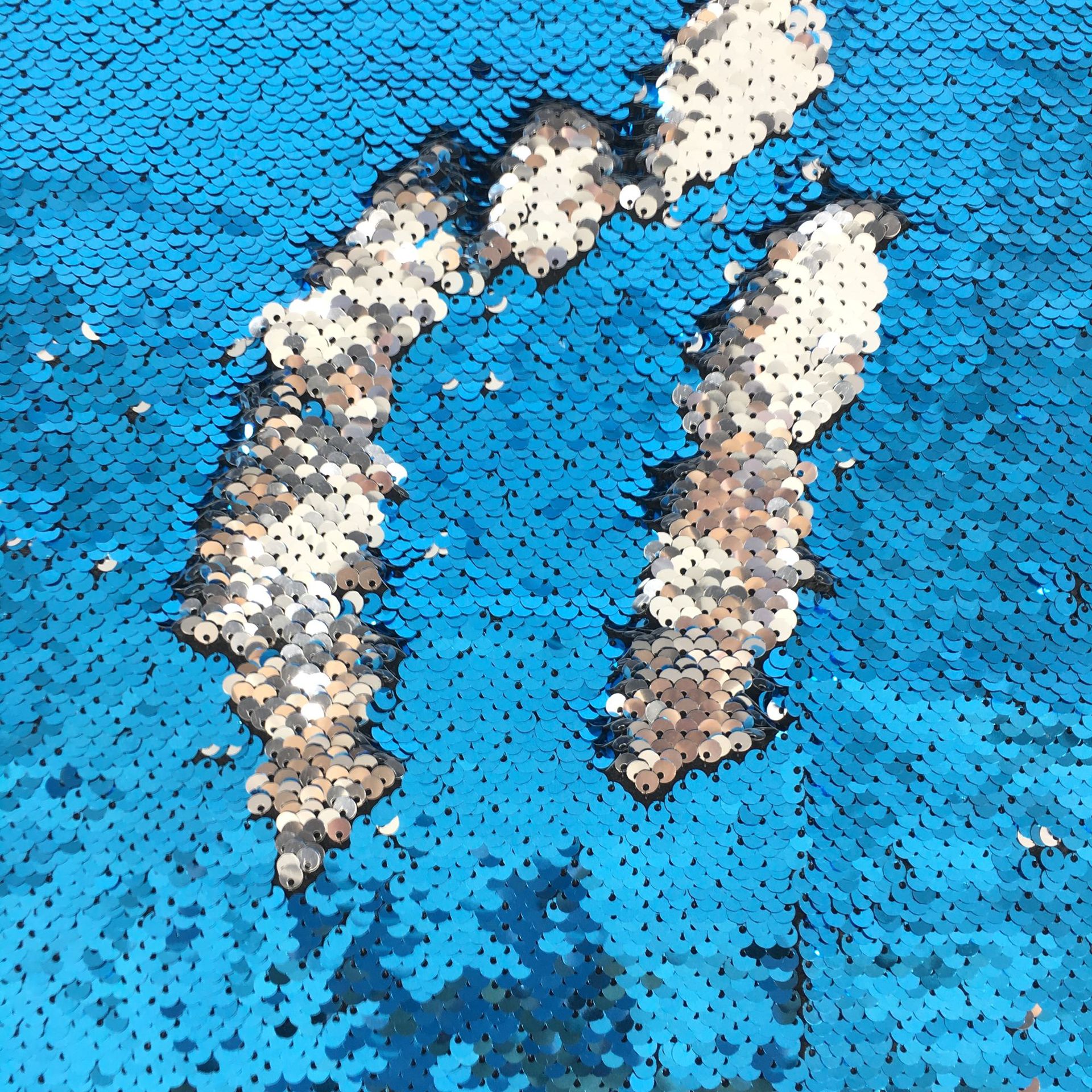 Picture of in stock 50 color sequin fabric 5mm double-sided flip Internet red background wall clothing luggage decorative sequin cloth cutting
