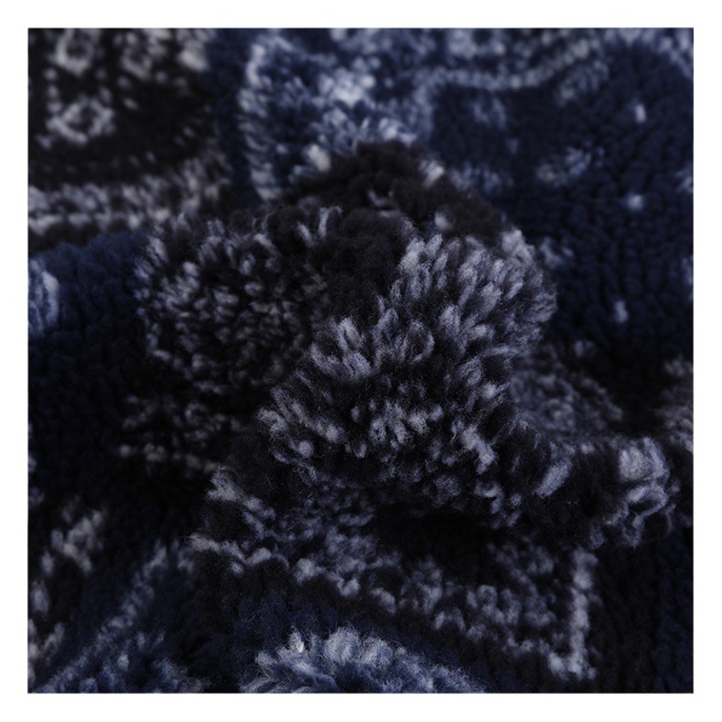 Autumn and winter Tide brand coat imitation lamb fabric 350g polyester knitted square jacquard lamb wool fabric