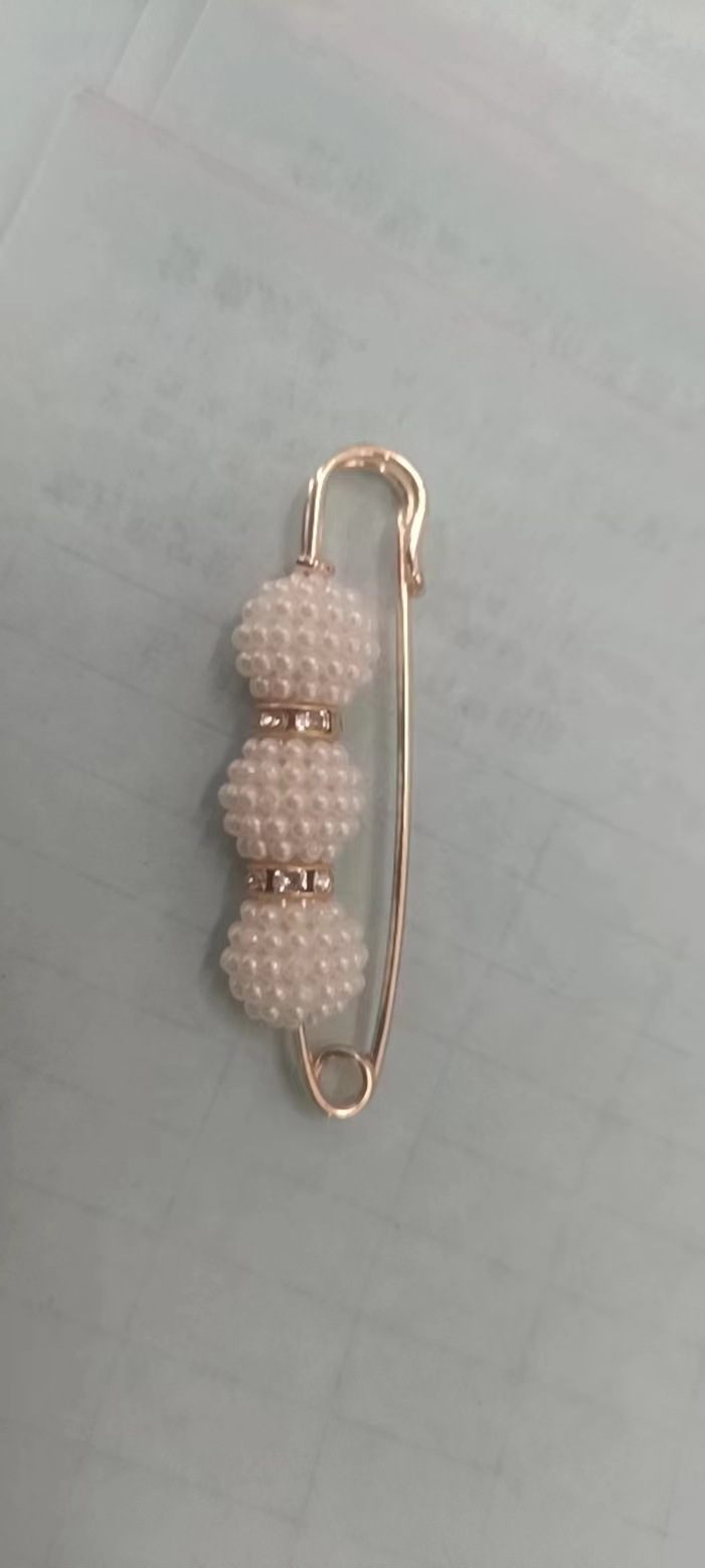 Picture of Waist buckle waist change small artifact waist waist pin fixed pants anti-light brooch buckle skirt adjustment buckle