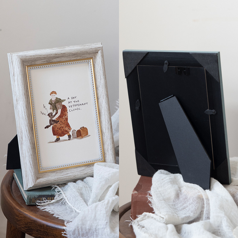 Picture of American photo frame table 6 inch 7 inch 8 inch 10 12 inch A4 retro photo frame wall hanging children's photo rack photo frame wholesale