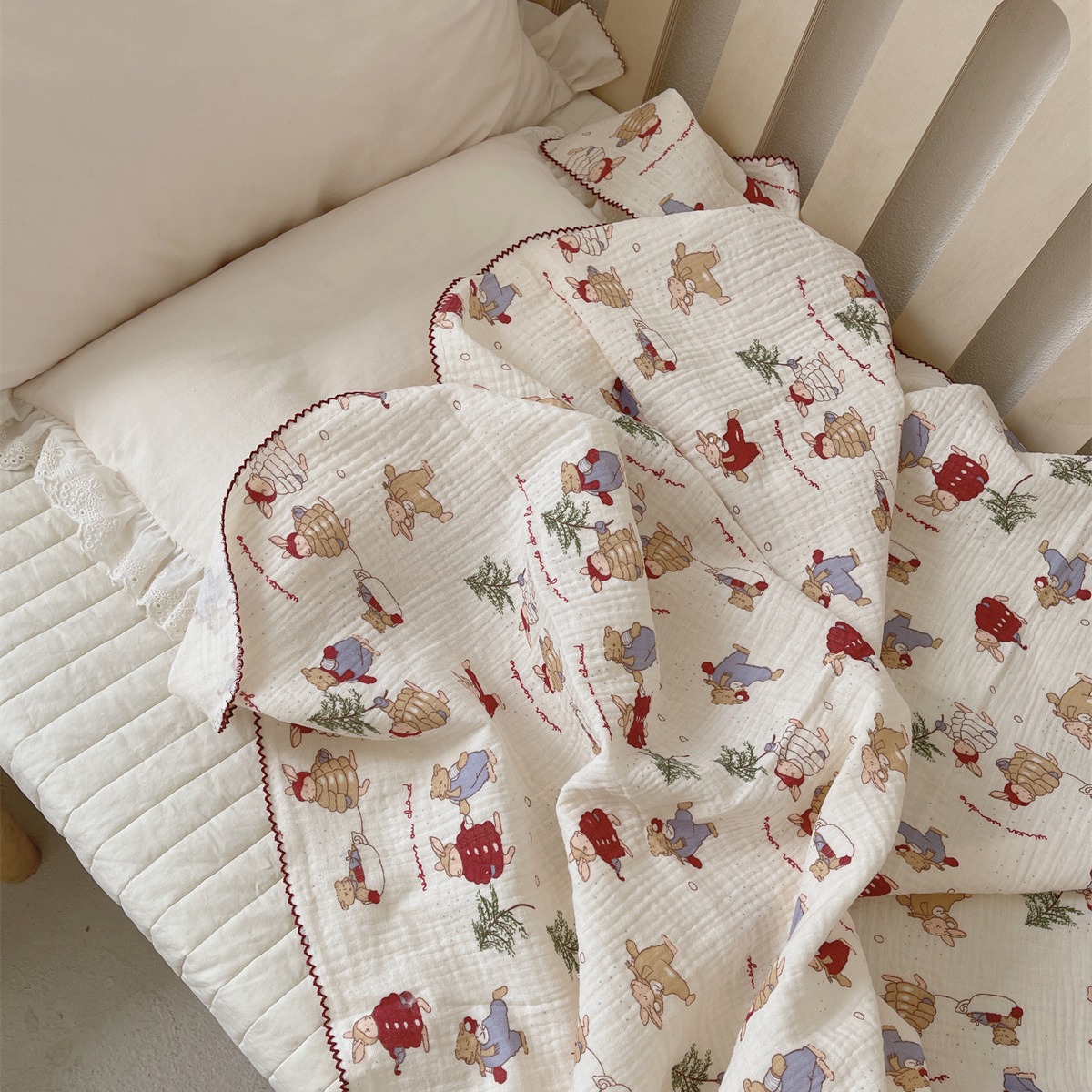 Picture of ins floral Korean style double-layer cotton yarn cotton baby blanket quilt towel bath towel soft glutinous cotton blanket