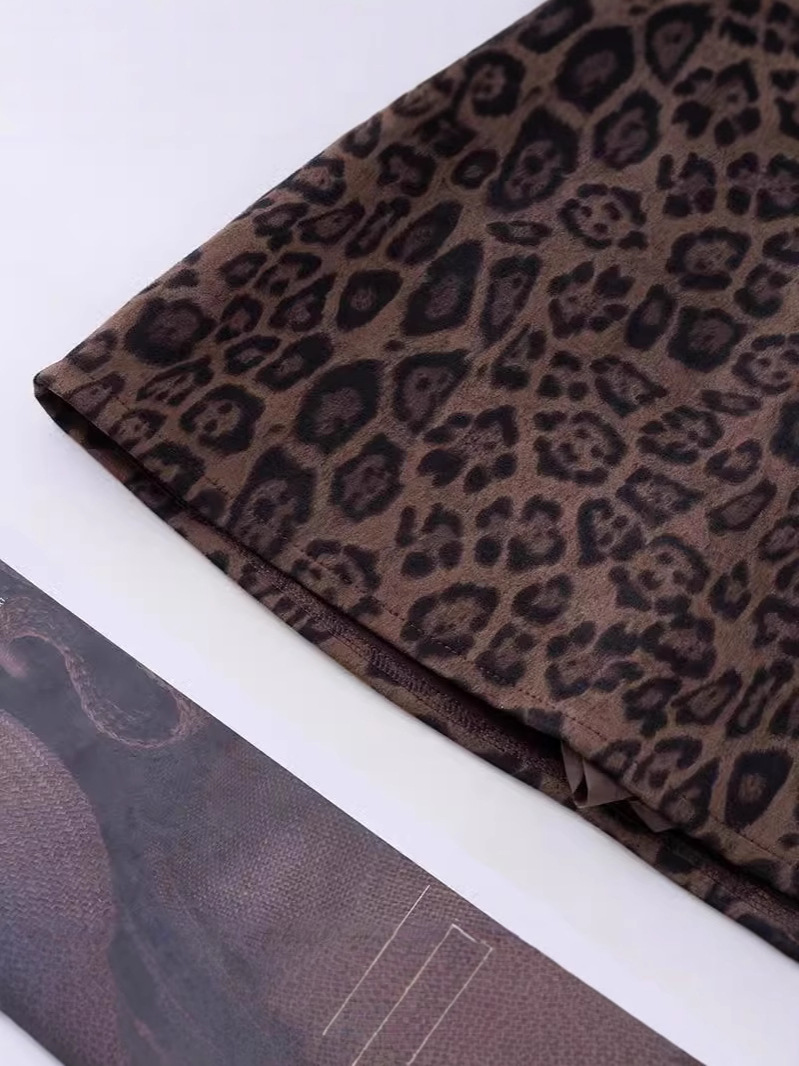 Leopard Print Skirt Women's 2024 New Spring and Autumn High Waist Hip Skirt Slimming Skirt Elegant A- line Skirt Autumn and Winter