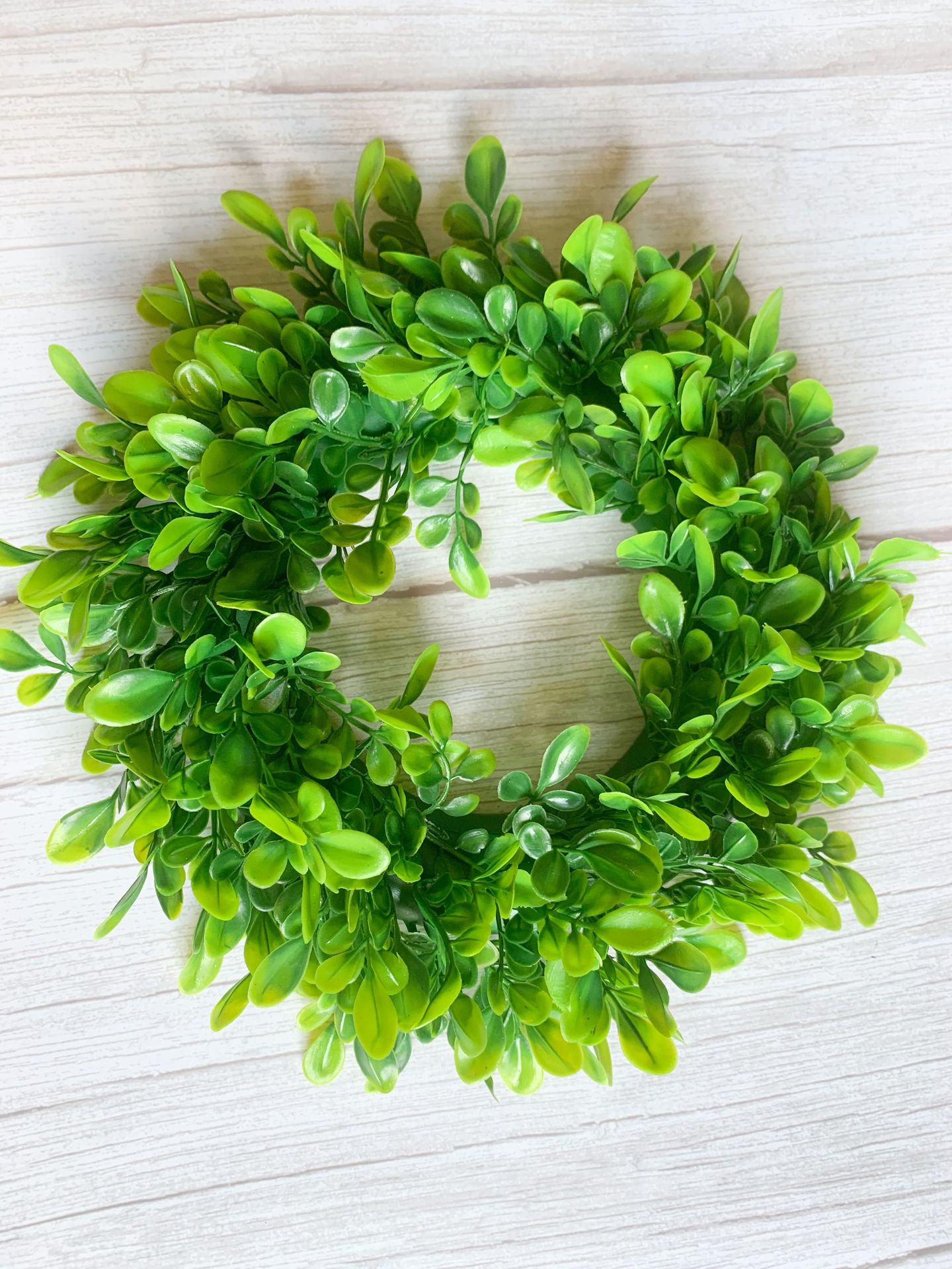 Artificial Garland small size boxwood grass decorative arrangement Amazon Garland
