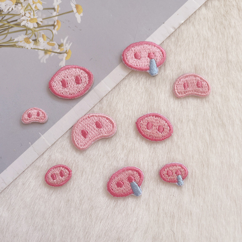 Na-like cute pig nose embroidery cloth sticker doll accessories cloth sticker pink embroidery sticker bag decoration small size patch