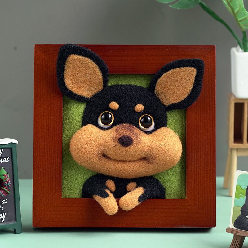 Internet Celebrity Cute Funny Wronged Bee Dog Photo Frame Wool Felt Poke Le Handmade Cartoon Doll diy Material Bag