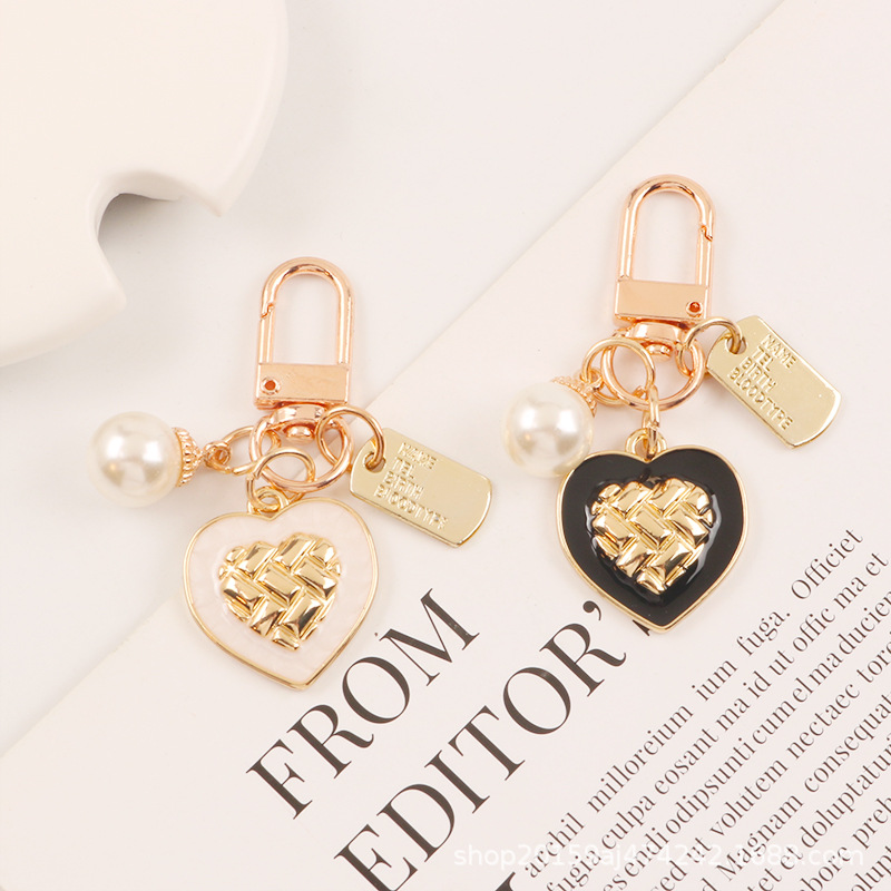 New Love Car Alloy Keychain Pendant Creative Letter Square Brand Pearl Accessories Headset Bag Decoration