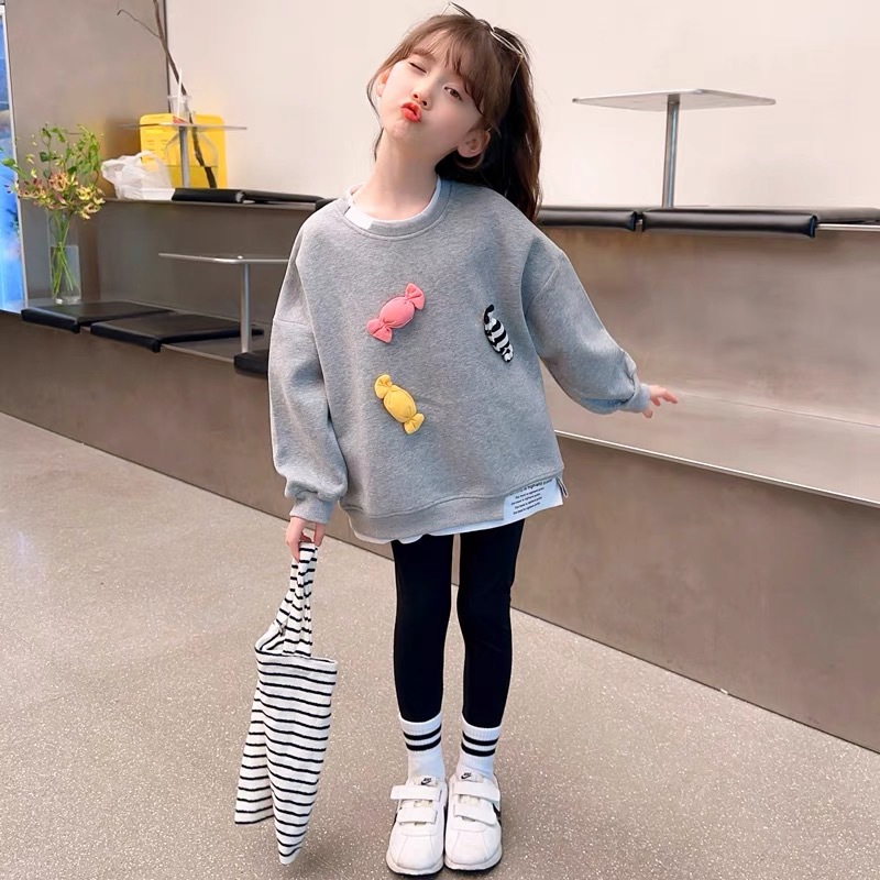 Girls' sweater autumn 2024 New Girl's wide gray long sleeve Spring and Autumn Mid-length children's casual top