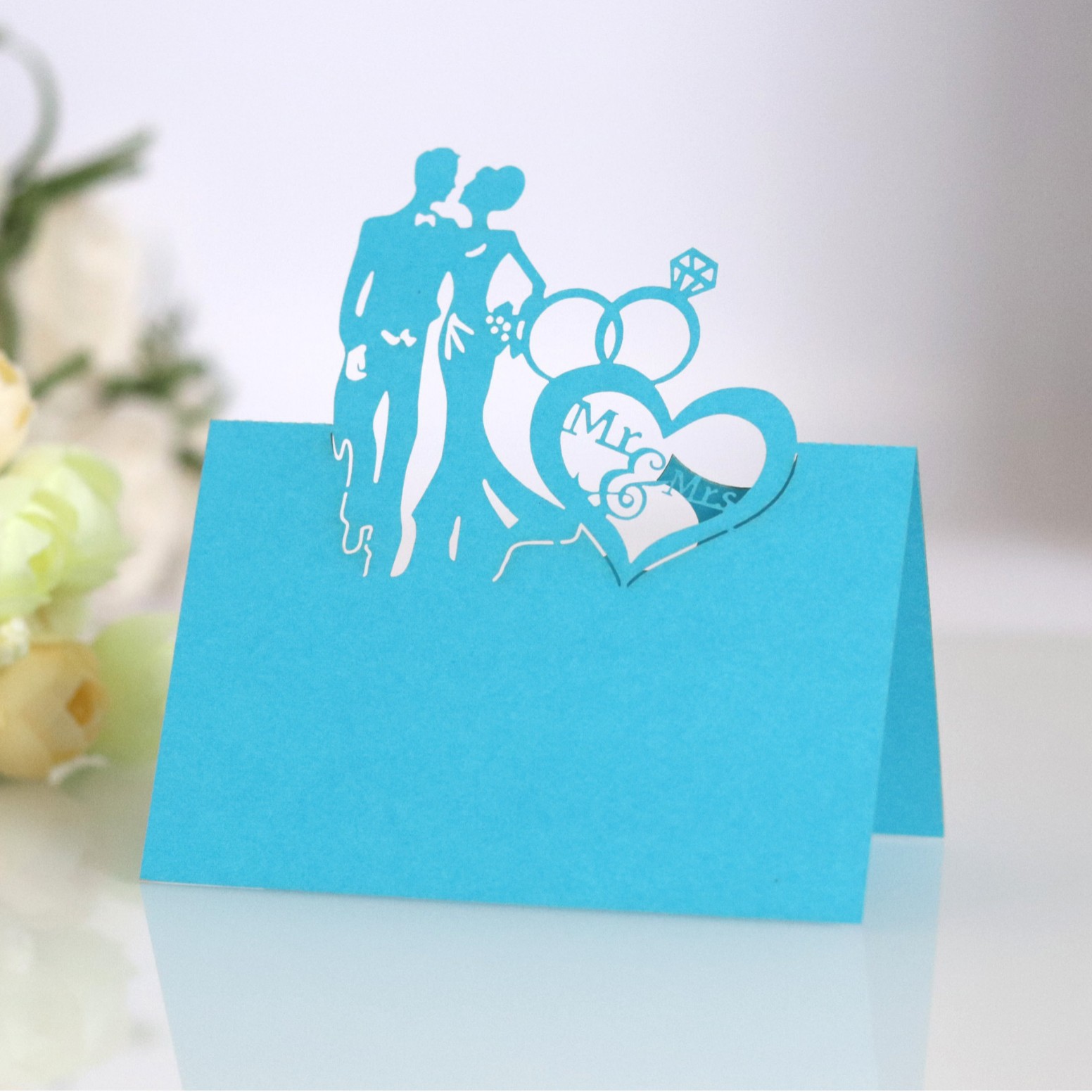 Picture of Hollow wedding banquet layout pink love wedding seat card bride bride decoration table card spot wholesale