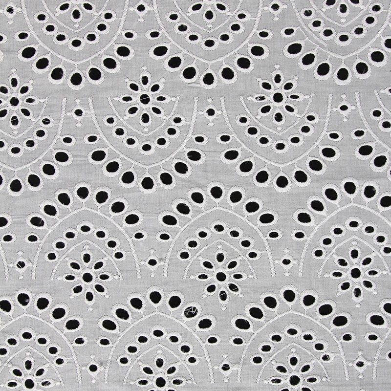 New embroidered lace fabric cotton hollow fabric flower perforated cheongsam dress embroidered fabric