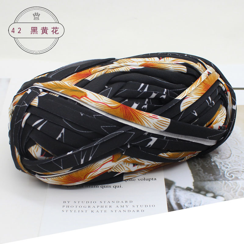 Picture of Wool color cloth thread handmade Hyun-A with woven bag yarn fancy segment dyed cloth hook wool wholesale