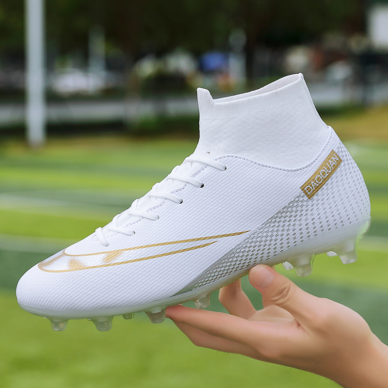 Cristiano Ronaldo's New High-Top Football Shoes for Male and Female Students with Broken Tf Spikes for Adult Games with Long Spikes for Kidsren's Training Grass Shoes