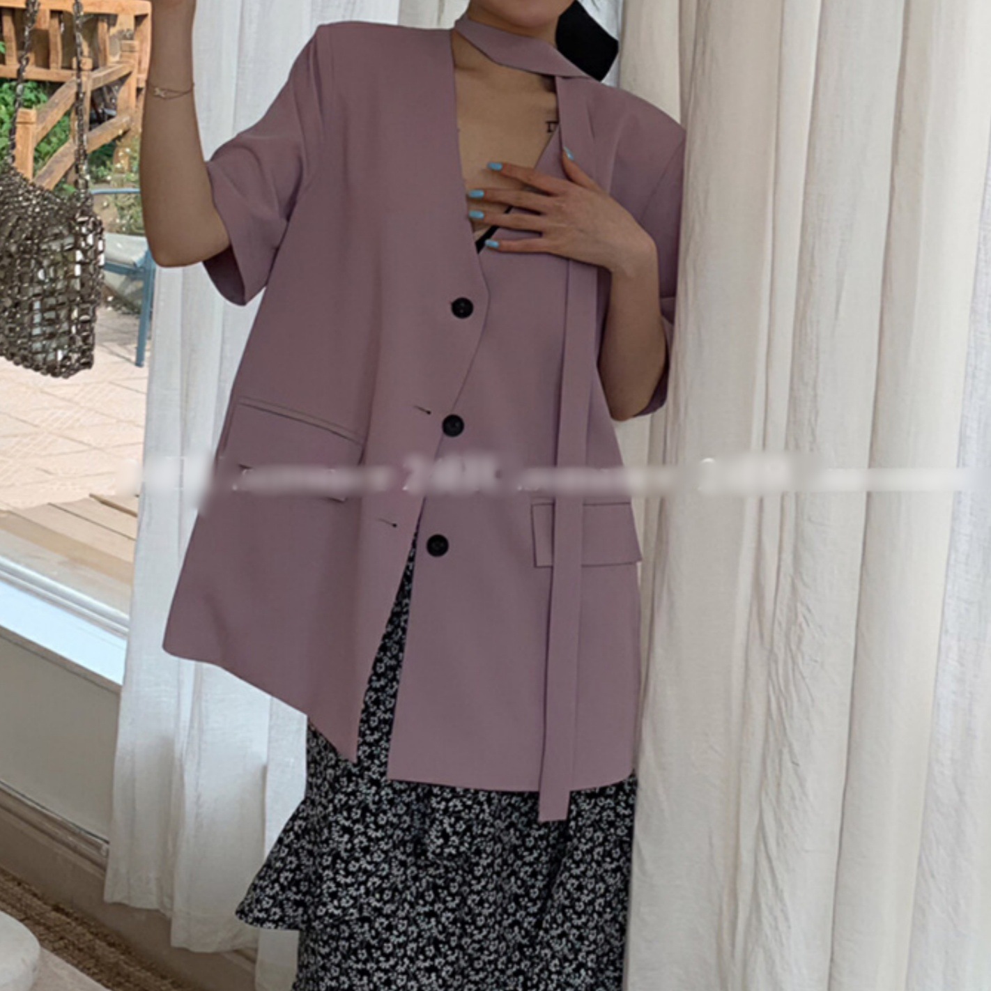 South Korea's Dongdaemun High-End Gray V Neck Suit Jacket Women's 2025 Summer Fashion New Short-Sleeved Suit Ins