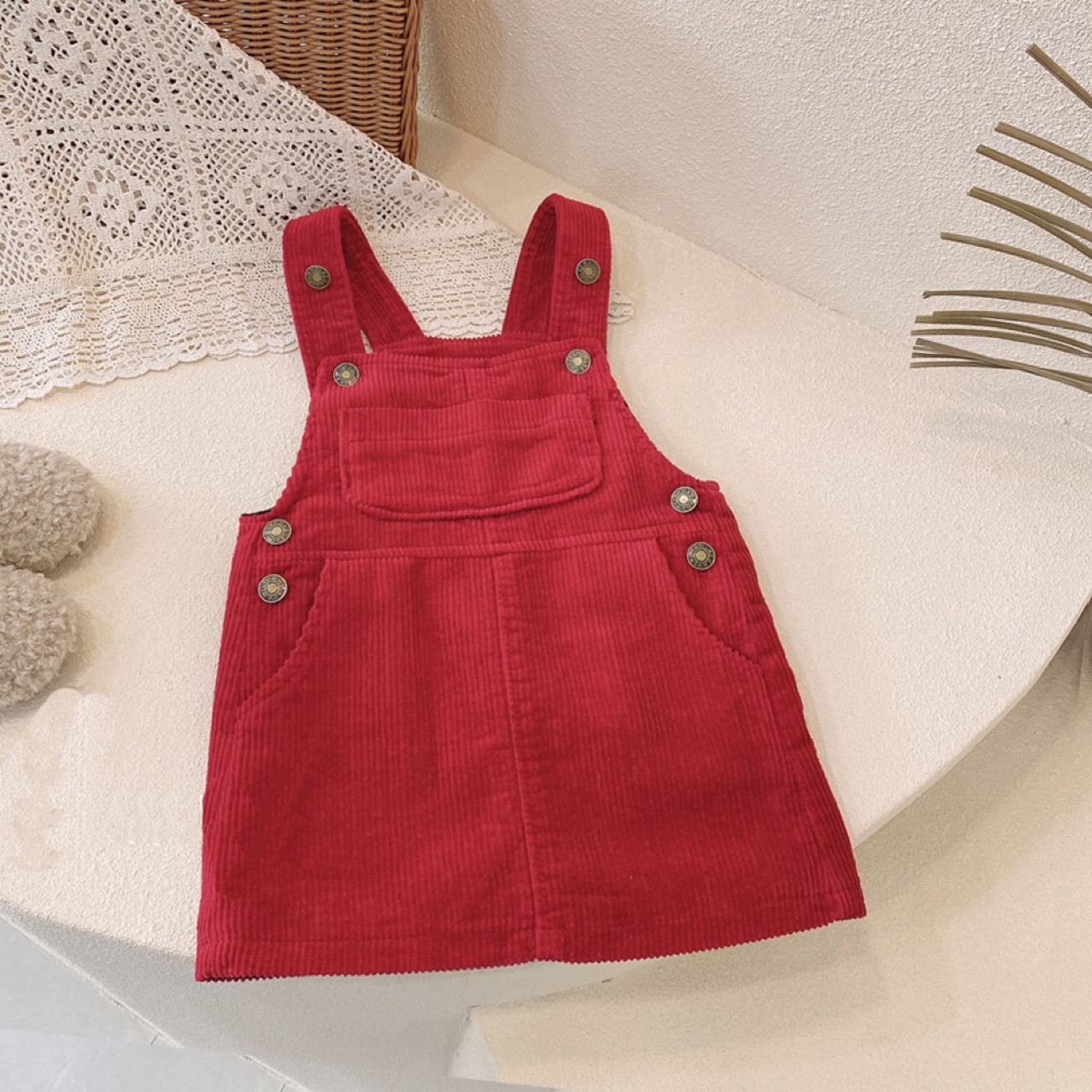 Xiao Xiang style Korean style corduroy strap skirt girls red strap dress ins foreign trade children's clothing YY88