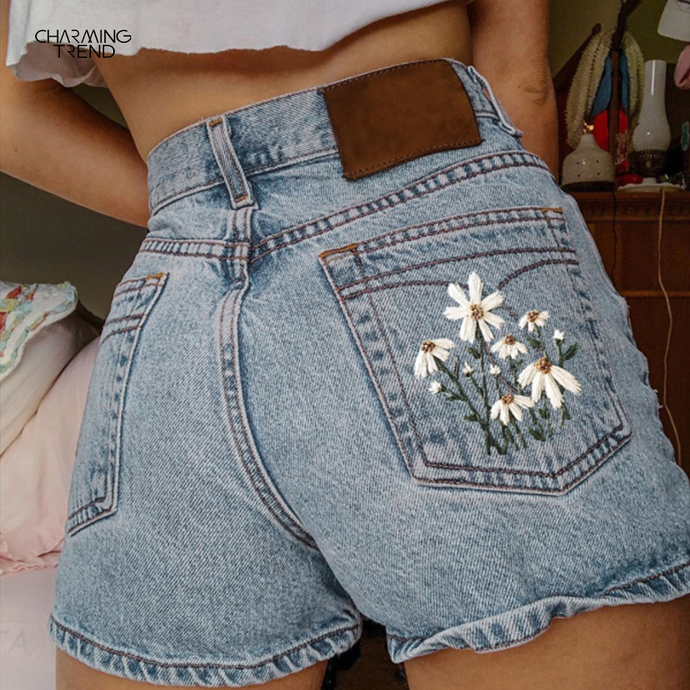 2114 * cross-border Amazon artistic retro women's clothing Denim shorts multi-bag printing summer versatile ins online red style