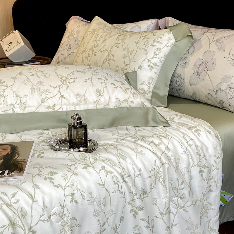 Picture of Class A Lyocell Fiber Printed Summer Cool Quilt Four-piece Set Summer Cool Air-conditioning Quilt Ice Silk Thin Quilt Machine Washable