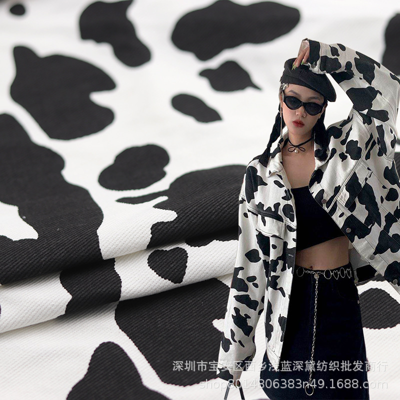 Factory wholesale dairy twill cotton printed denim wash water jeans fabric thick