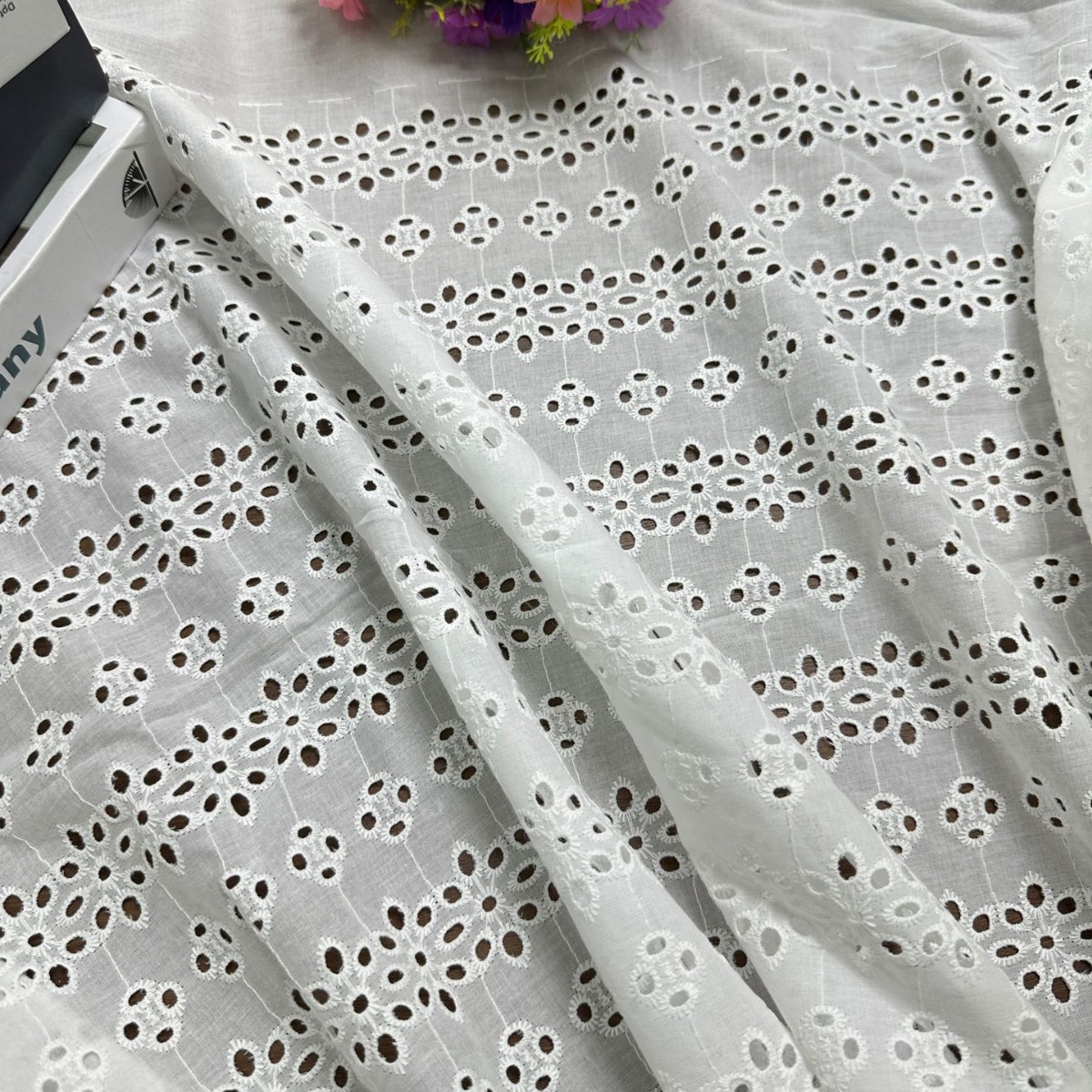 Picture of 300 cotton embroidery fabric 9088 cotton embroidery cloth cotton cotton thread embroidery perforated cotton embroidery cloth cotton