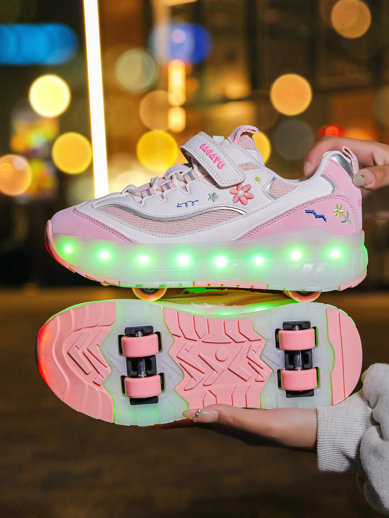 New Style Heelys Shoes for Girls, Mesh Four-Wheel Walking and Sliding USB Charging Kidsren's Four-Season Wheel Shoes in Stock Wholesale