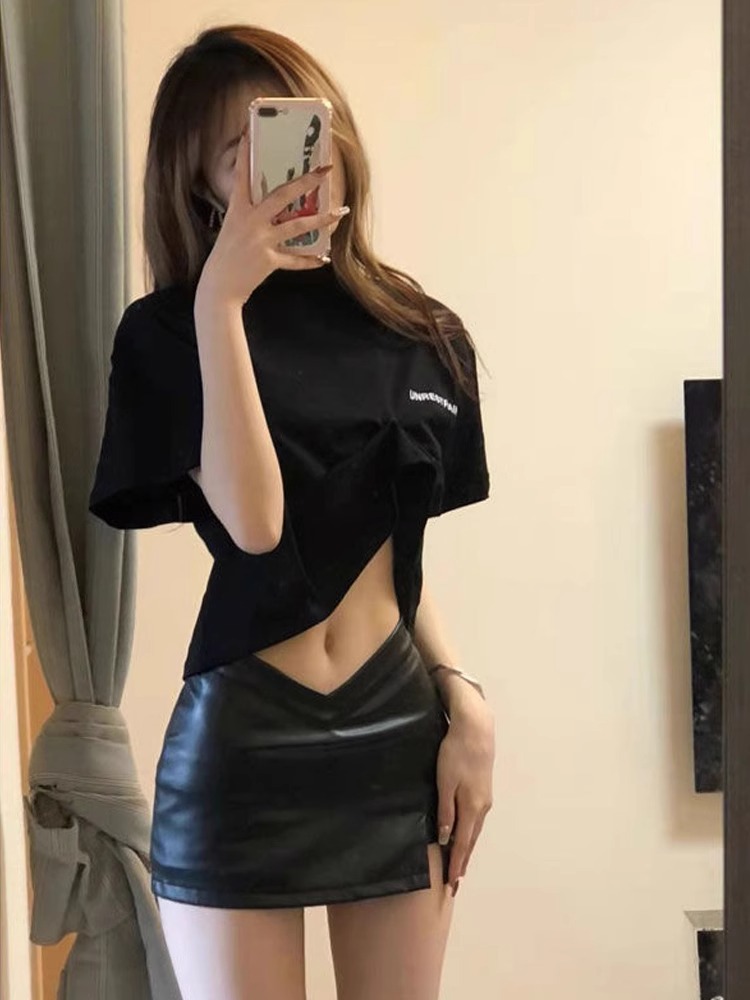 2024 Autumn and Winter New Half-length Skirt Women's 2 High Waist Slimming pu Leather Skirt Outer Wearing One-step Skirt Skirt Skirt Bag