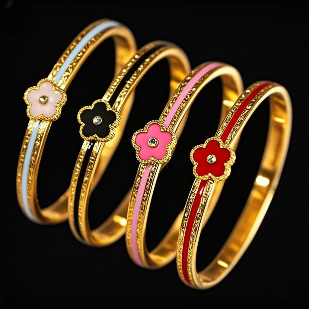 Stainless Steel Simple Cross-Border Women's Wholesale Electroplated Gold Women's High-End Non-Fading Jewelry Five-Color Titanium Steel Bracelet