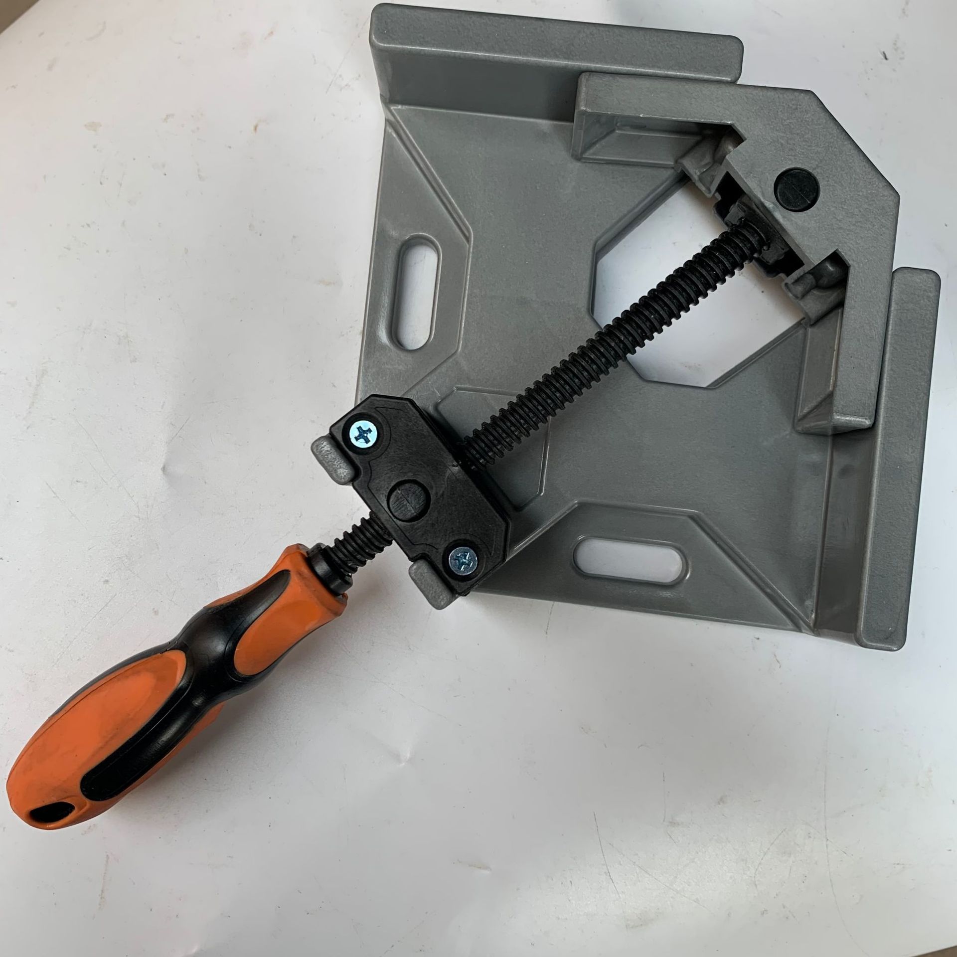 Direct selling single handle 90 degree PP plus carbon steel right angle woodworking clip angle spelling angle clip glass pliers tool flat pliers