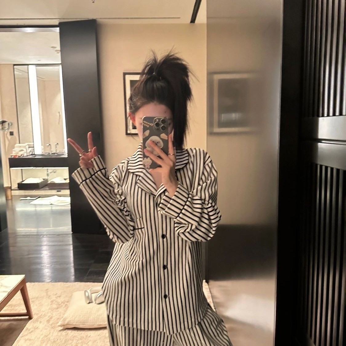 Factory wholesale 2023 new pajamas Women's Spring and Autumn long-sleeved cardigan High sense ins Korean style online red style Foreign trade