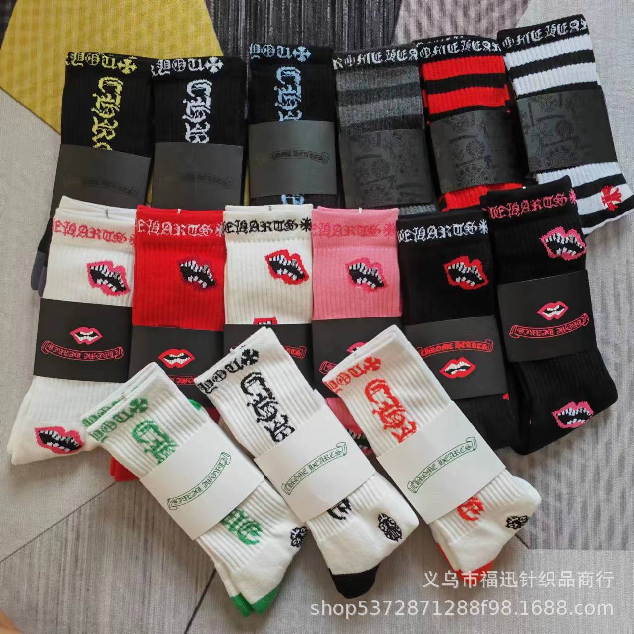 Autumn and Winter New Export Crow Heart Socks Ch Stripesd Letters Red Lips Embroidered Logo Towel Bottom Sports Trbottomy Socks