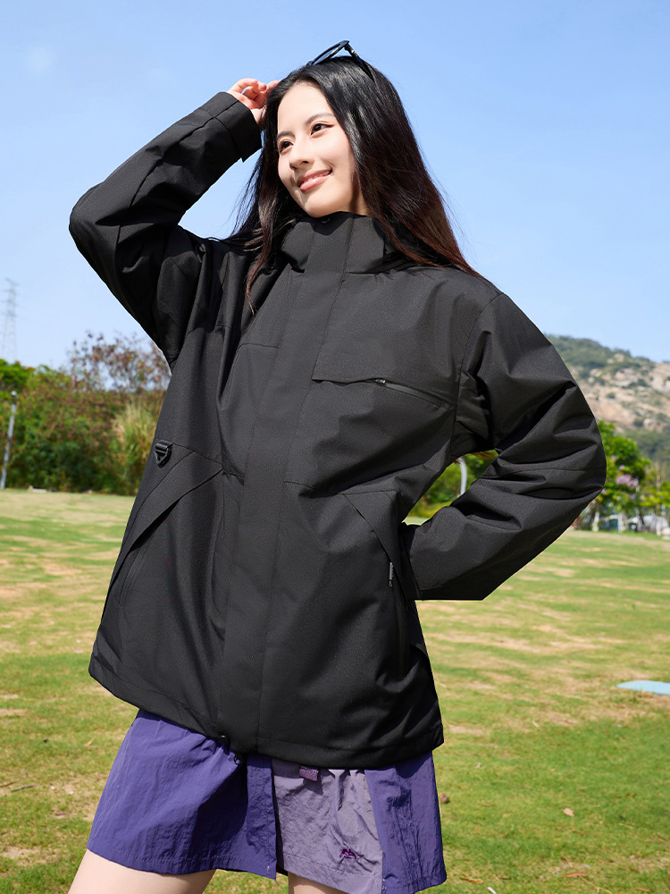 Picture of Woodpecker jacket women's 2025 new autumn and winter outdoor windproof and waterproof three-in-one couple hiking and hiking jacket
