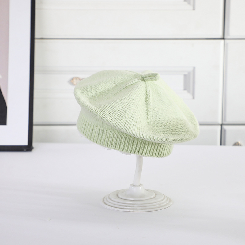 Picture of Baby Hat Autumn and Winter Women's Baby Cute Flower Beret Children's Wool Hat Girls' Knitted Painter Hat Trendy