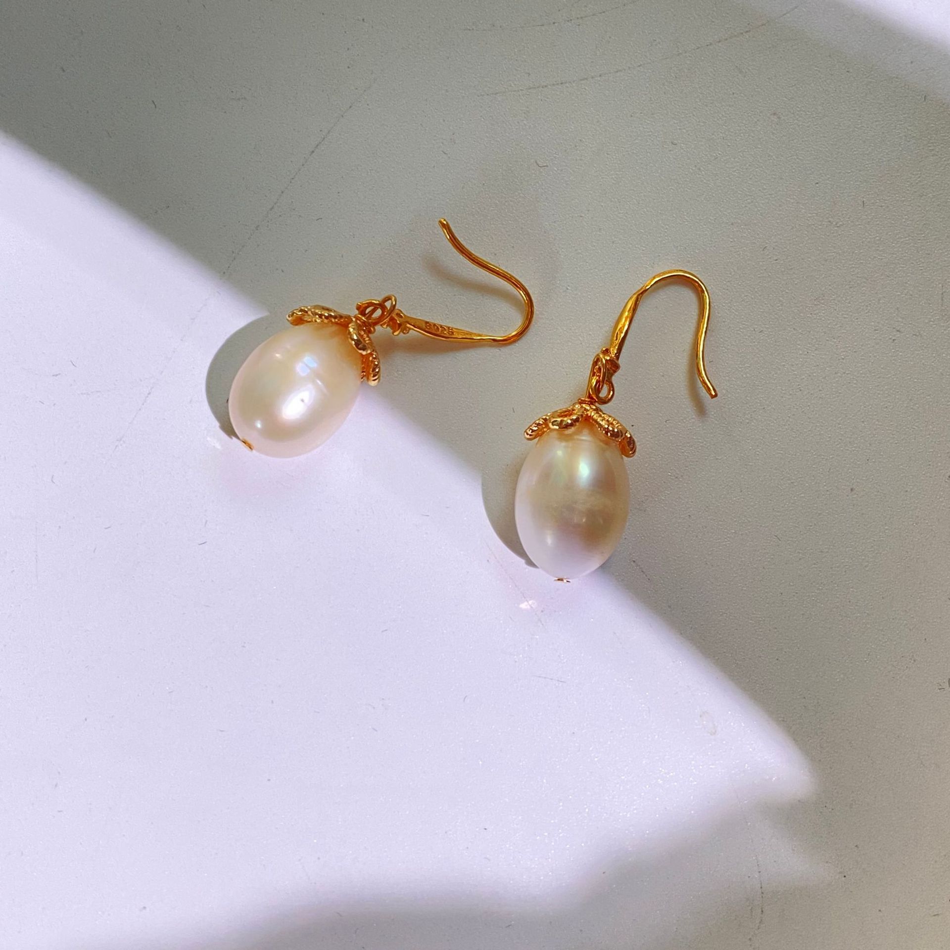 S925 Sterling Silver Natural Freshwater Pearl Ear Hook French Retro Style Earrings Simple Atmospheric All-match Princess Style Earrings