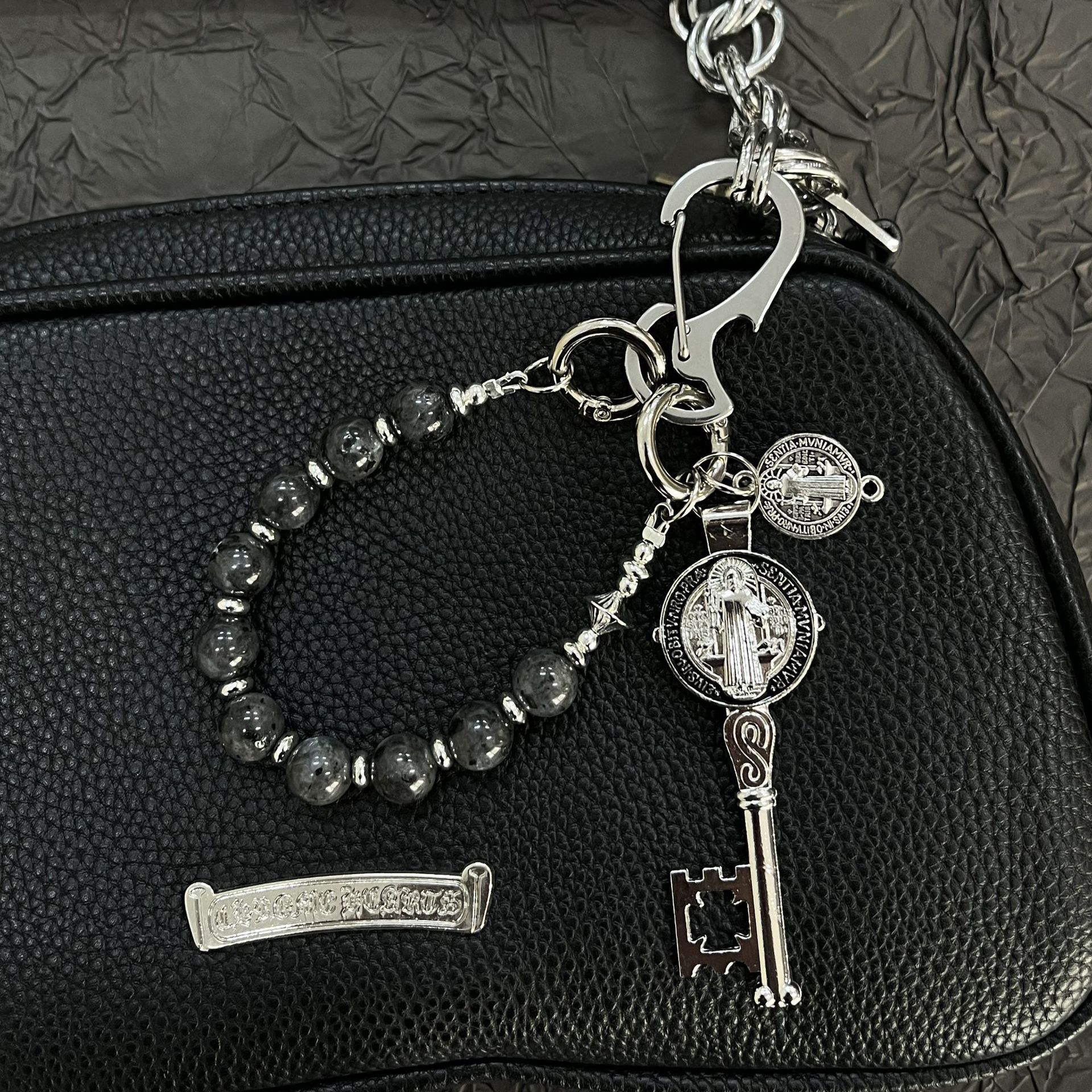 Original Black Flash Chain Cleanfit Keychain Retro Cowhide Brand Waist Accessories Y2K Niche Pendant Cross-Border