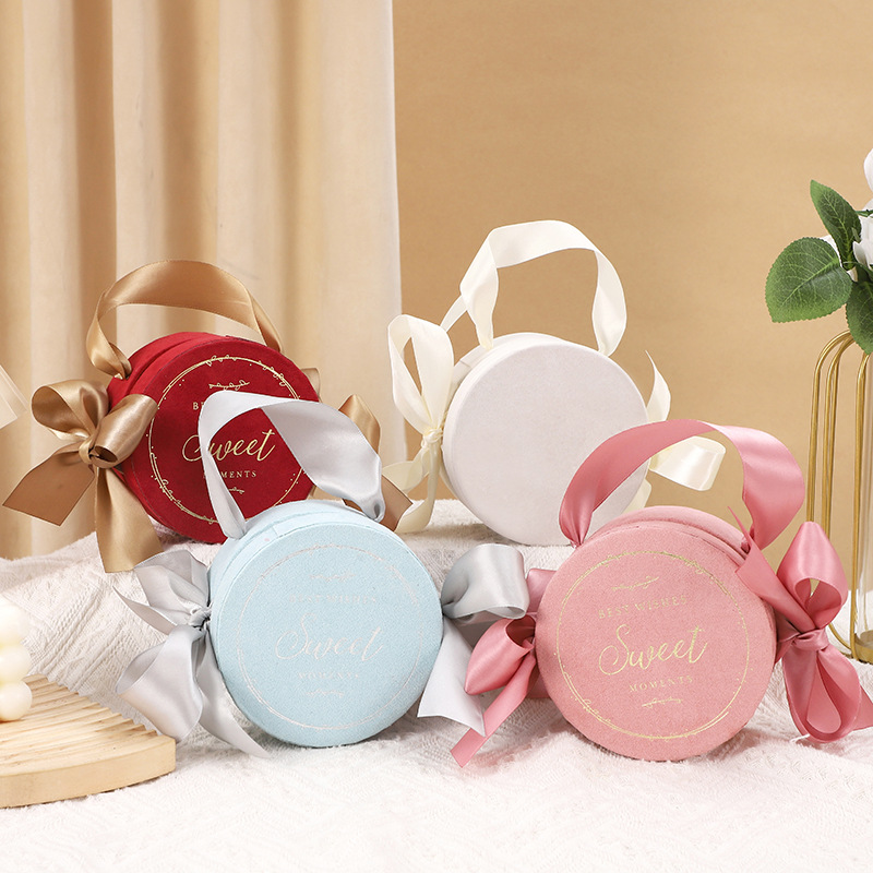 Flannel wedding portable candy box European style wedding velvet hand gift round bucket side bow gift box