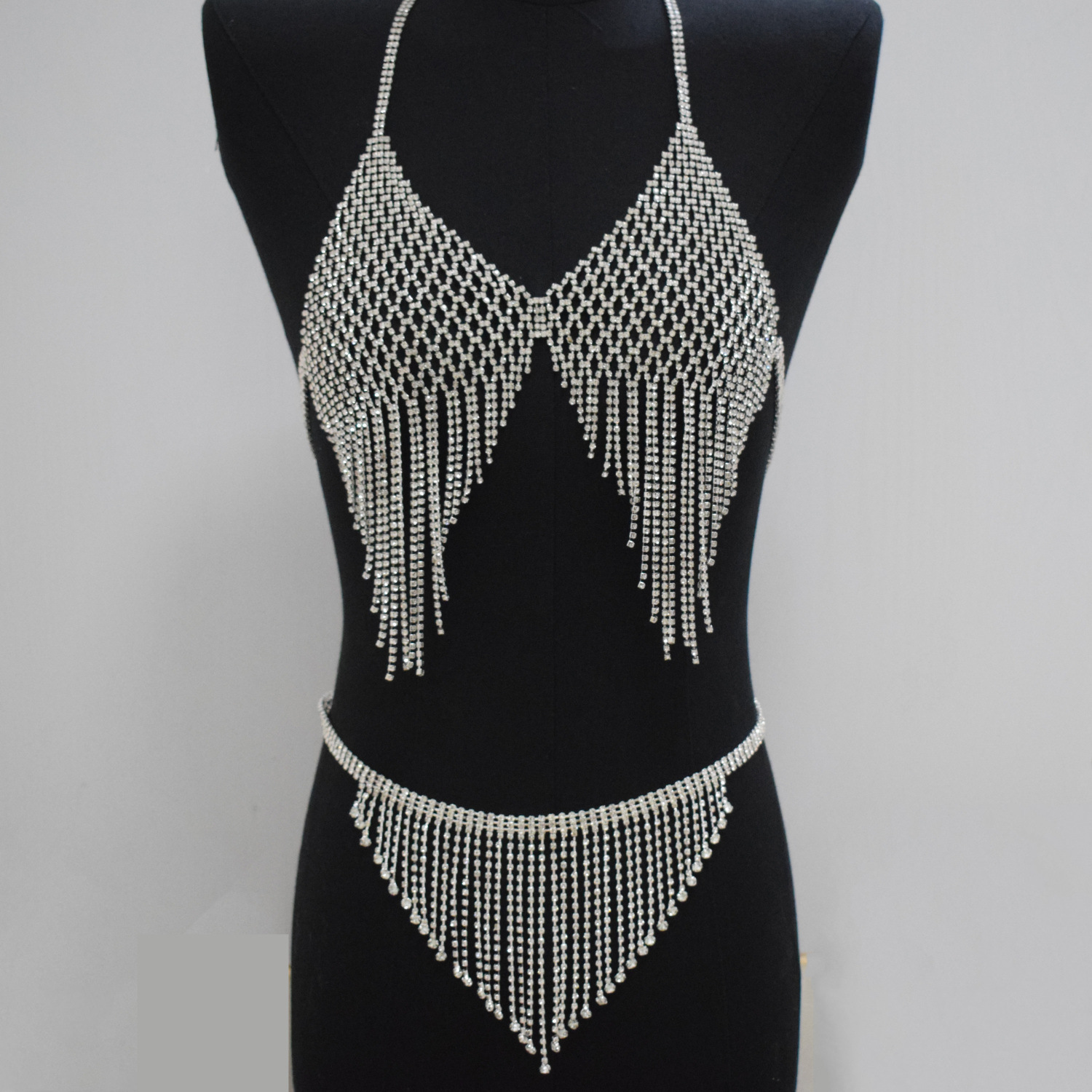 High-grade Hot-selling Fashion Hot Girl Sexy Diamond Body Chain Underwear Detachable Hanging Neck Thick Chain Bikini Chest