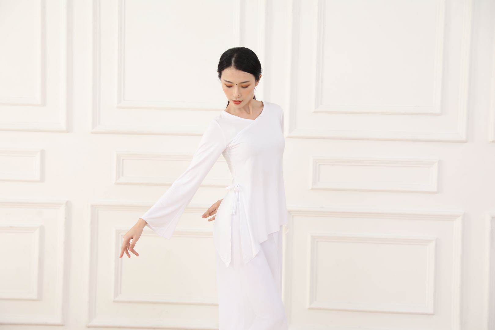 Picture of New Dancing Clothes suit Modern Body Classical Folk Dance Elegant Chiffon Fairy Slimming Long Sleeve Dancing Women
