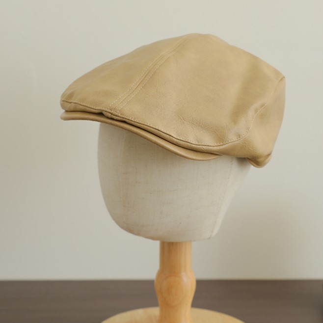 Picture of Children's Hat Men's Autumn and Winter British Fashion Cool Yuppie Leather Children's Forward Cap Retro Painter Cap