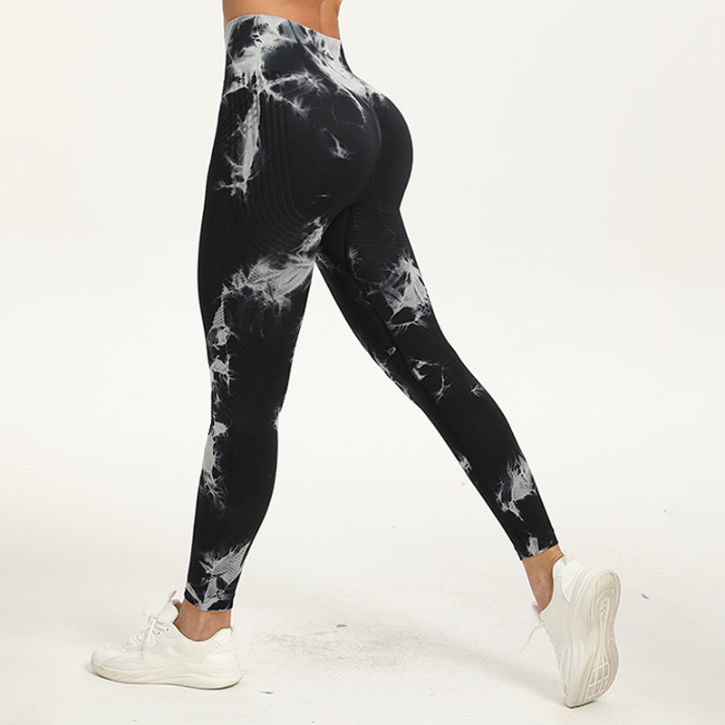Picture of European and American hot selling seamless hip lifting fitness pants belly contracting tight high waist peach hip yoga pants wholesale