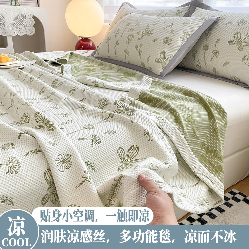 Picture of Ice Silk Summer Cool Blanket Nap Thin Summer Cool Quilt Gauze Towel Adult Cool Summer Blanket Thin Blanket Summer