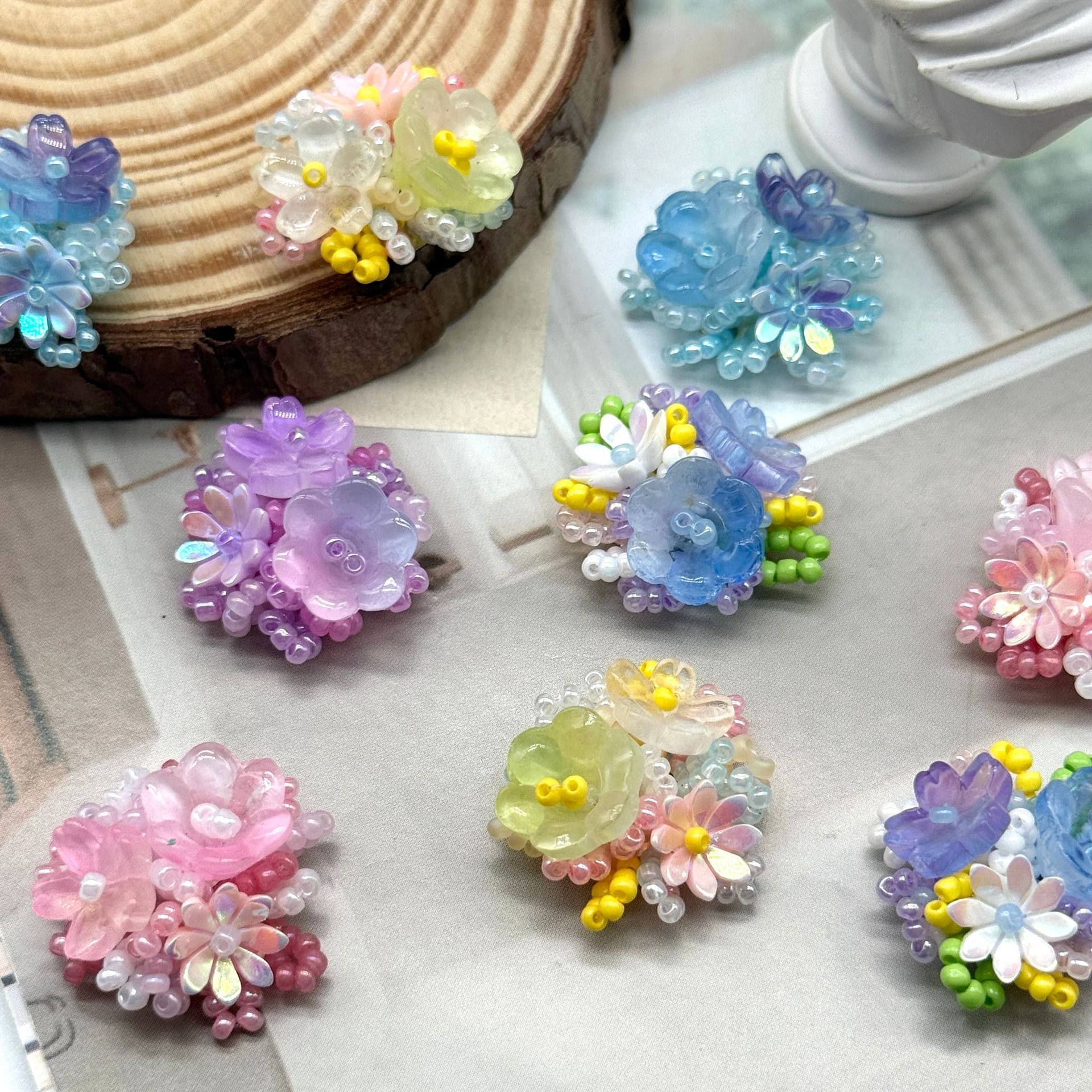 New summer atmosphere flower sea rice bead hydrangea cluster hand-woven dopamine girl earrings headwear sea