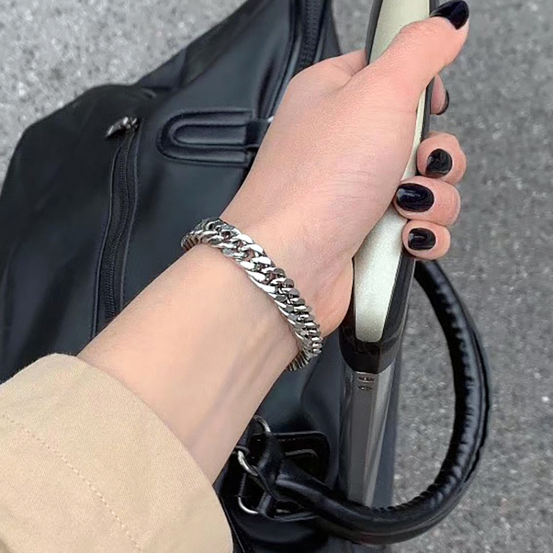Titanium Steel Color-free Cuban Chain Bracelet Men's Hip-hop Bracelet for Girls Cool Style Simple Trendy Cool Couple's Bracelet for Summer
