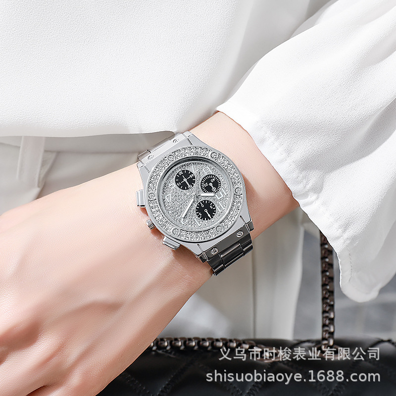 Fashion trend Joker men and women with quartz watch diamond iron band wrist watch neutral watch wrist watch a generation of hair
