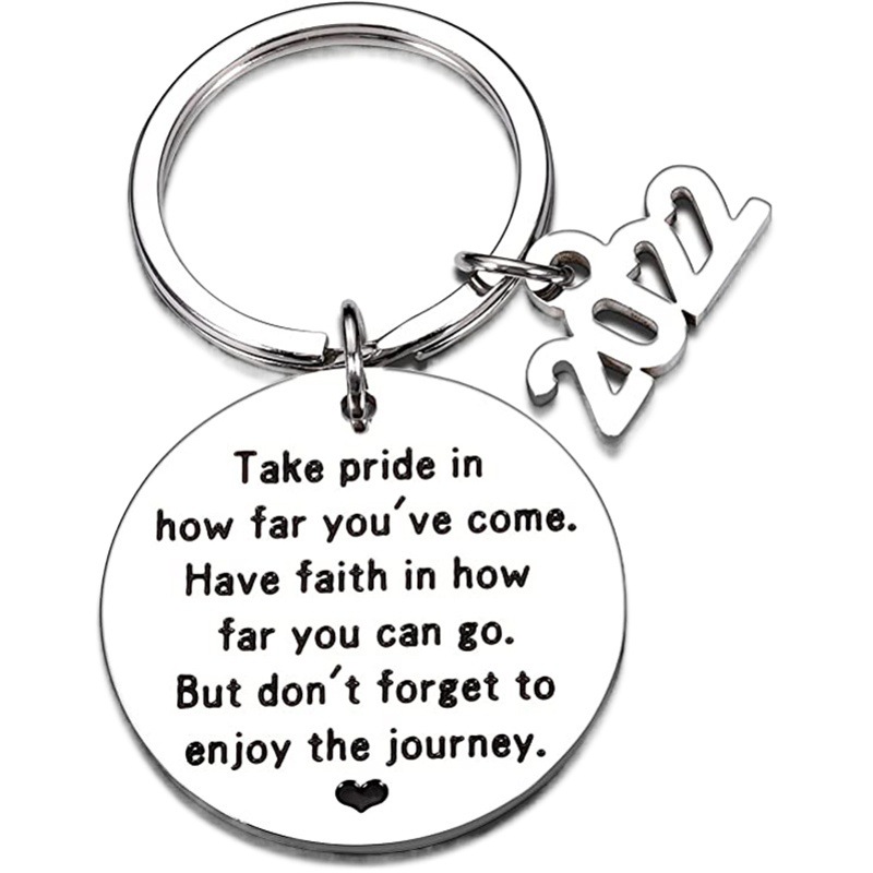 Amazon new Class of 2022 graduation season stainless steel keychain inspirational gift